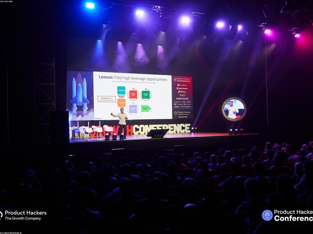 យុទ្ធសាស្ត្រការណែនាំអនឡាញ: ការបង្កើនភាពជោគជ័យ